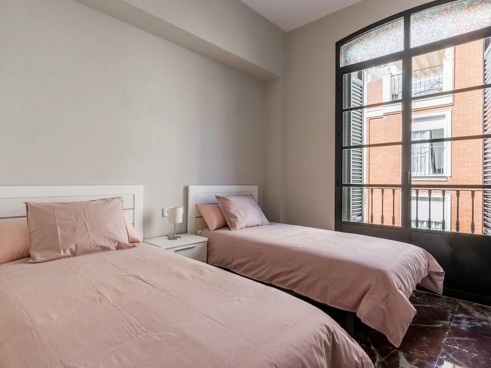 Montalban Suites. Luxury Apartment in the City Center