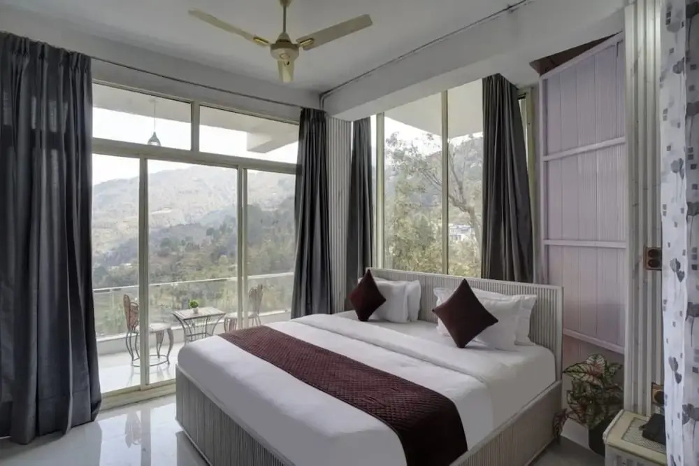 Peachwood Resort Nainital