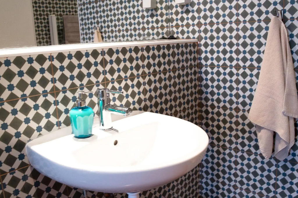 Lost Lisbon :: Chiado House