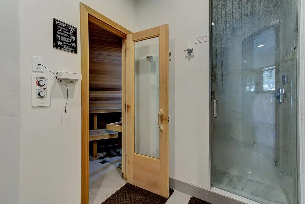 Juniper Landing 3 Bedroom by Avantstay Condo in Park City Mountain Resort w/ Pool, Hot Tub & Gym