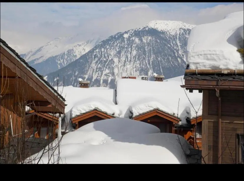 Luxury suite 70m2 balcon courchevel1850 parking