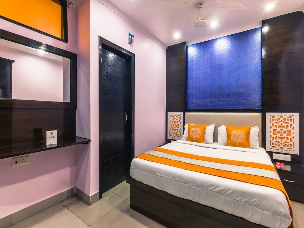 OYO 2558 Hotel R K Residency
