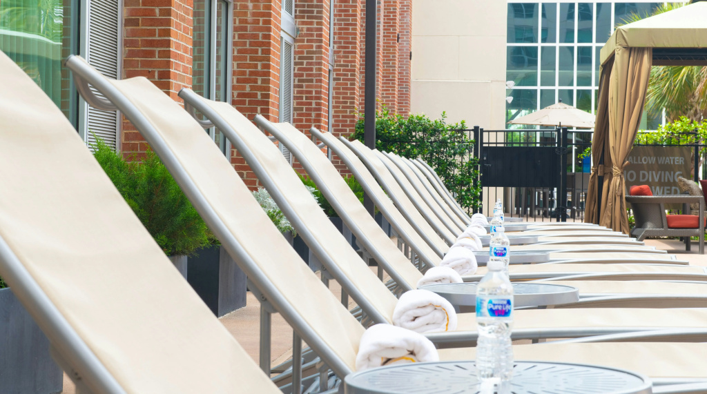 DoubleTree Hotel & Suites Charleston Airport