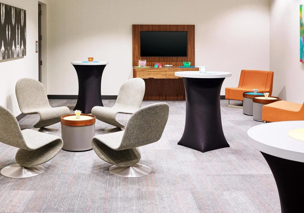 Aloft by Marriott Chicago OHare