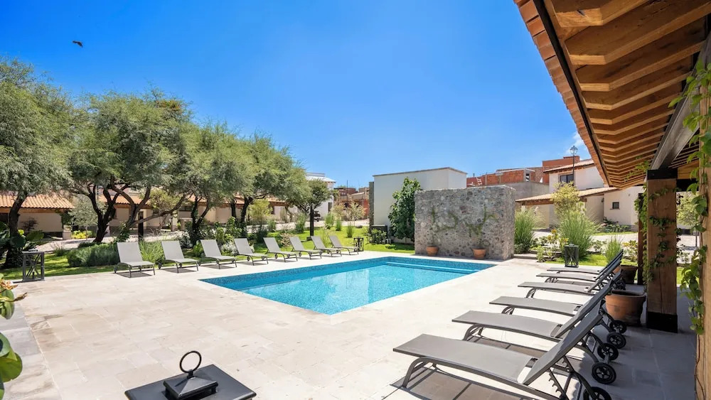 Private Hot Tub - 2BR in Nueva Escondida