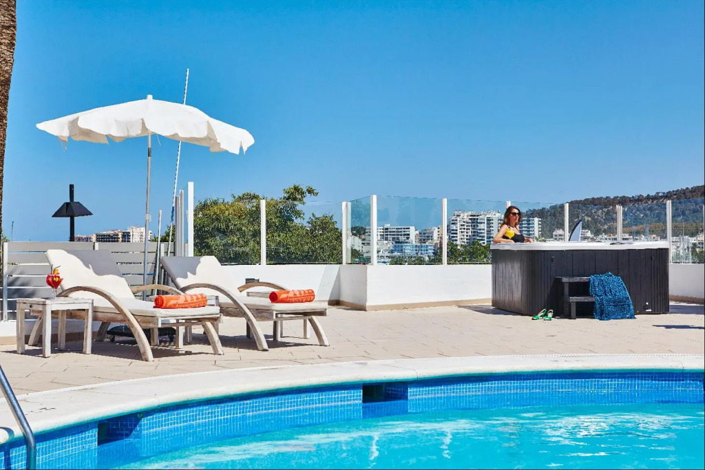 Отель THB Ocean Beach