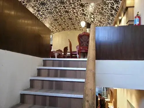 Hotel Aksa Srinagar