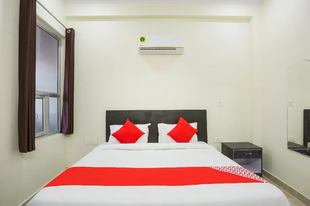 OYO 70412 Hotel Alwar Delight
