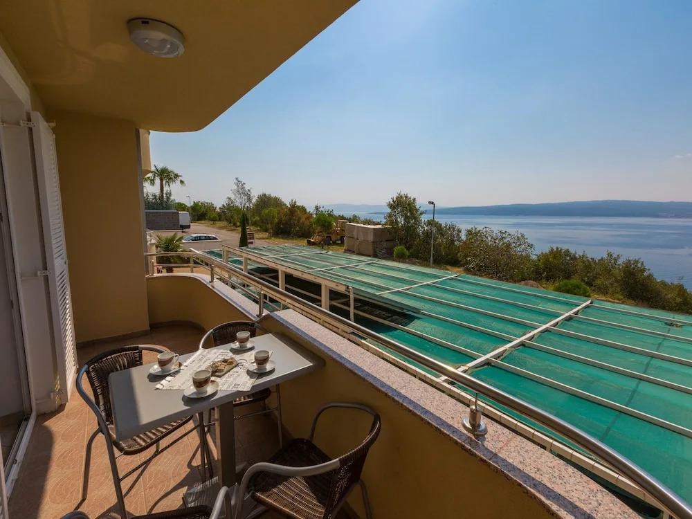Apartment Adria