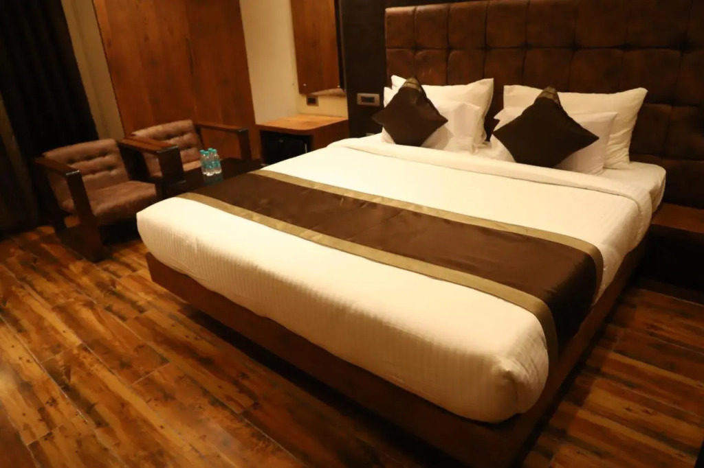 Hotel Emperio Grand