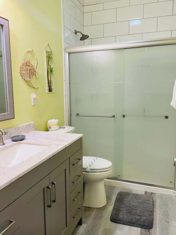 146 Beau Clair - Beachside Townhome With Pool in Long Beach
