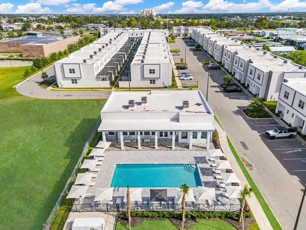 424 Famagusta Dr