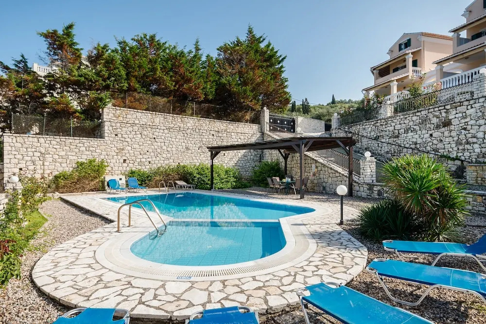 Four-Bedroom Villa Alexandros