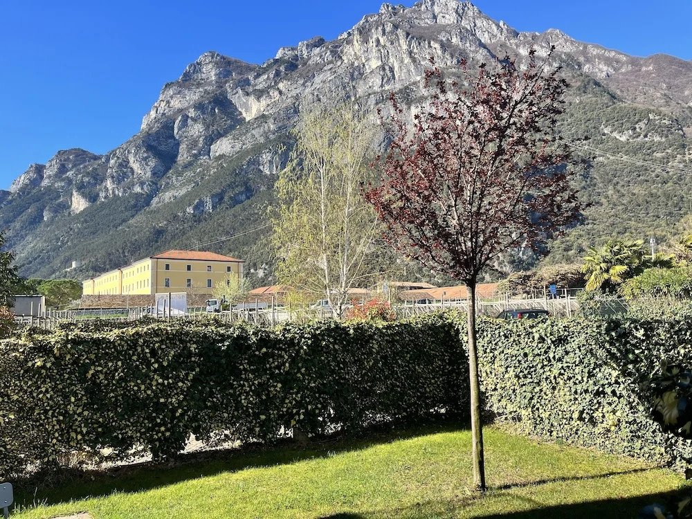 Albola Suite Holiday Apartments