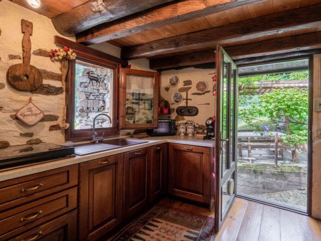 Chalet Il Gianlupo by Interhome