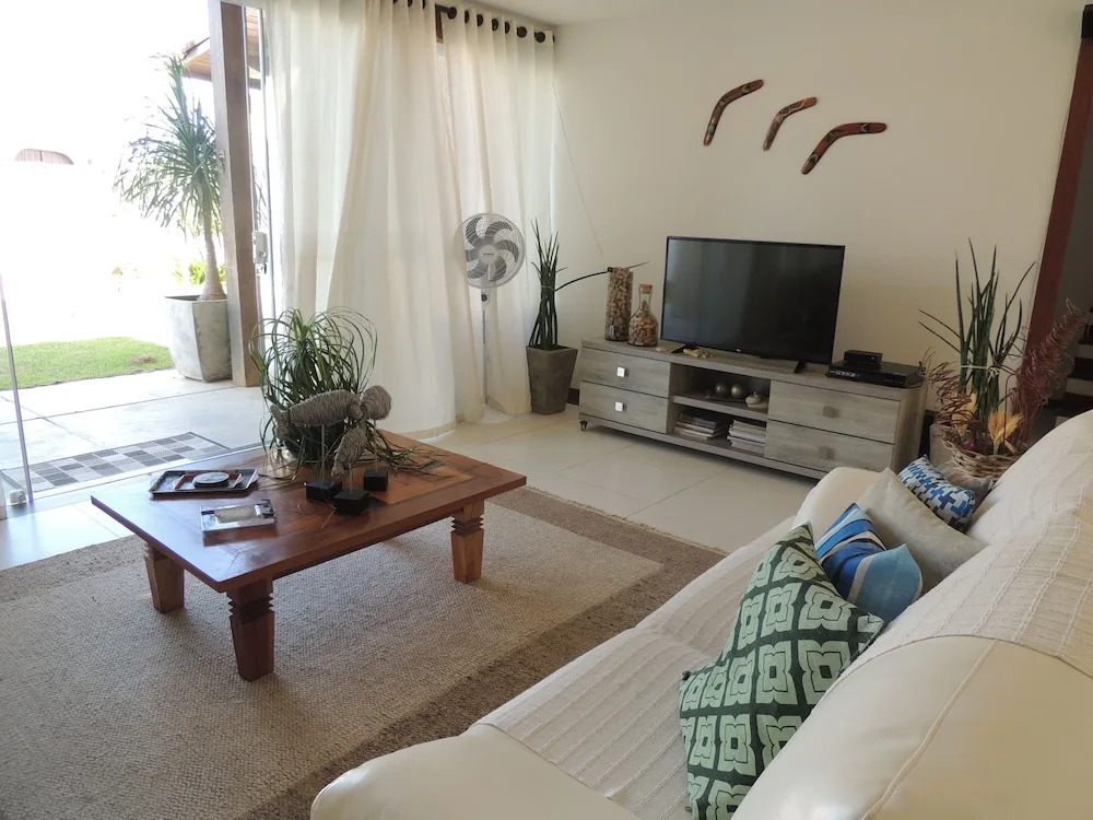 Ótima Casa com Vista para a Praia de Manguinhos