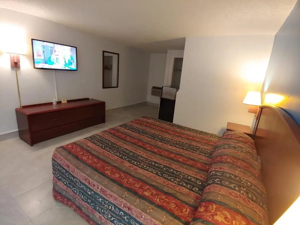 Relax Inn Silver Springs