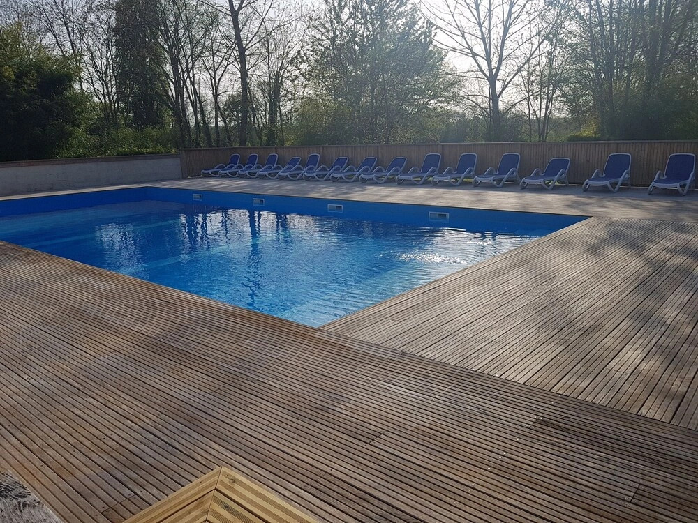 Camping Le Petit Lion - Lodges Bois