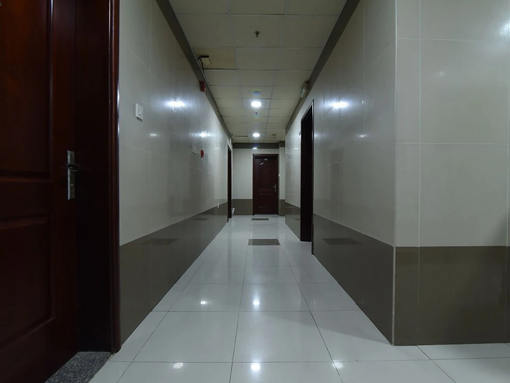 OYO 247 Host Palace hotel apartment