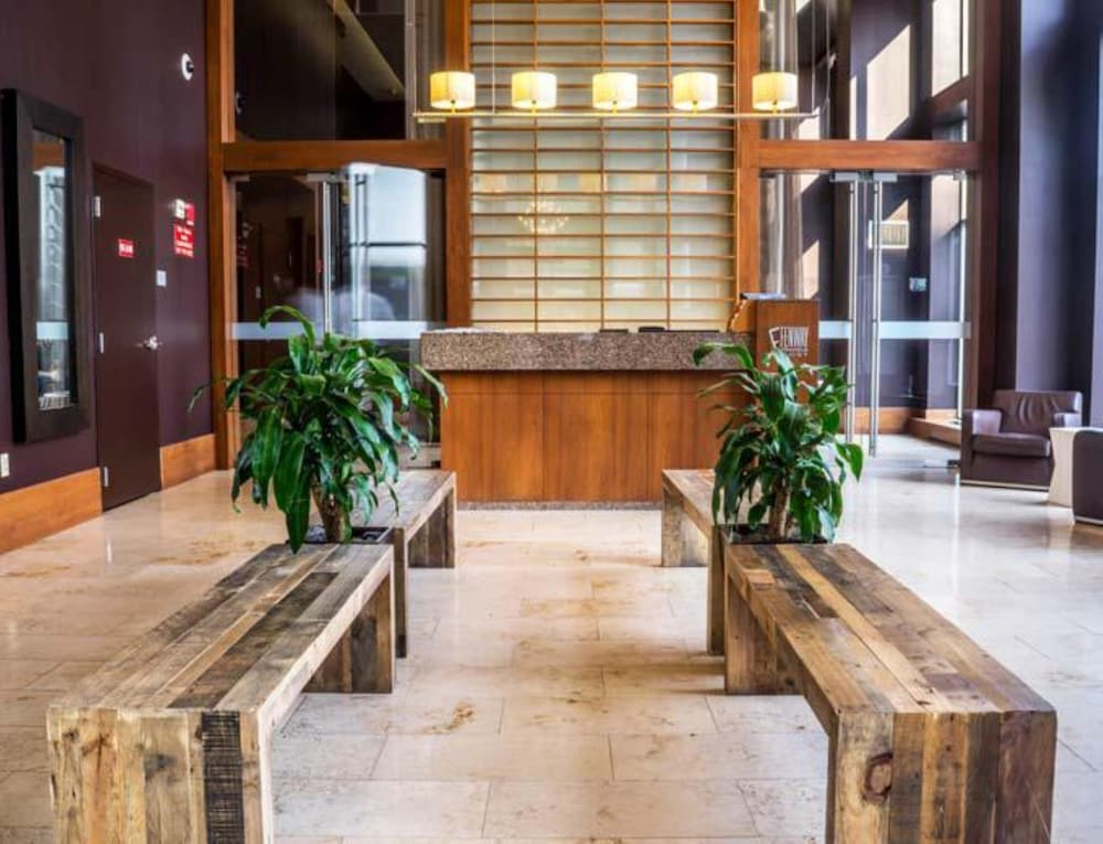 Global Luxury Suites Fenway