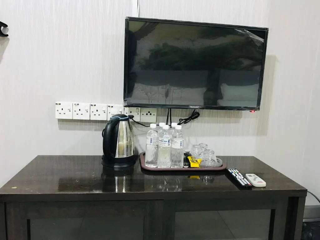 Home Inn Hotel