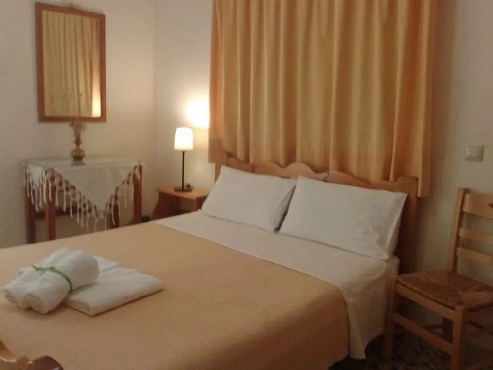Kritikos Rooms