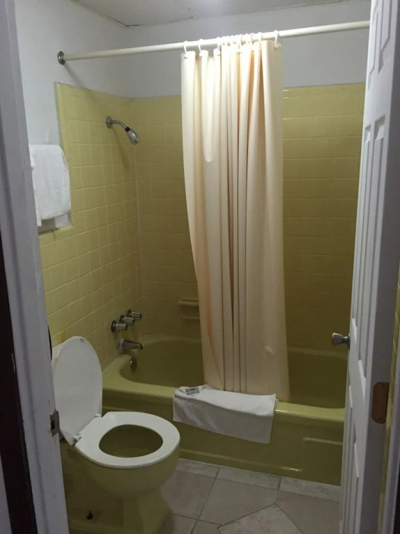 Scottish Inn and Suites Perry