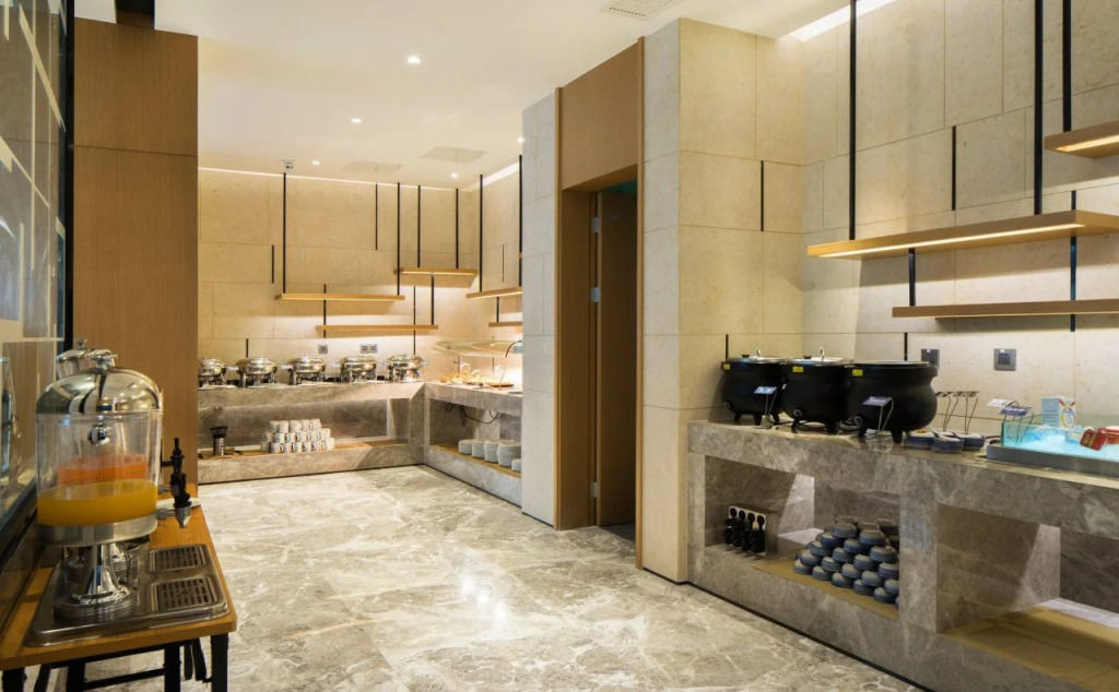 Holiday Inn Express Shaoxing Paojiang by IHG