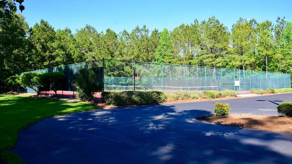 10th Hole Condo- Great Golf Getaway 2 Bedroom Condo by Peace Vacations