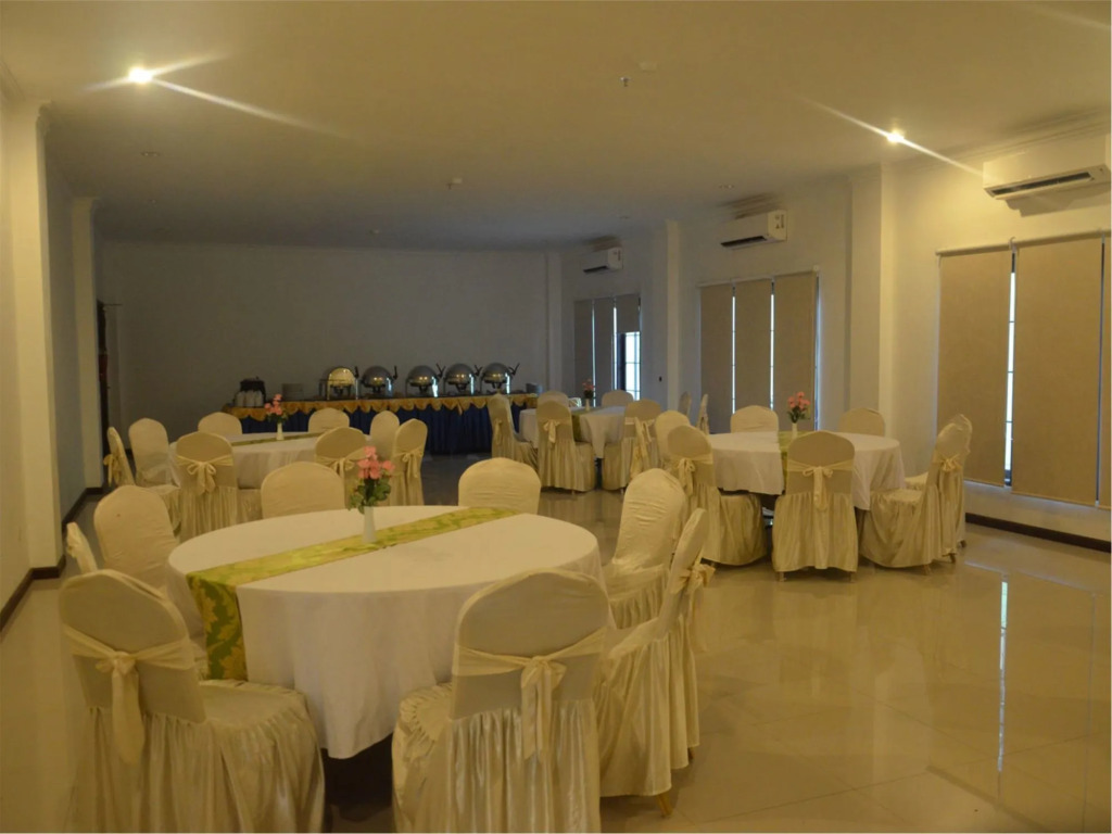 Royal Park Hotel