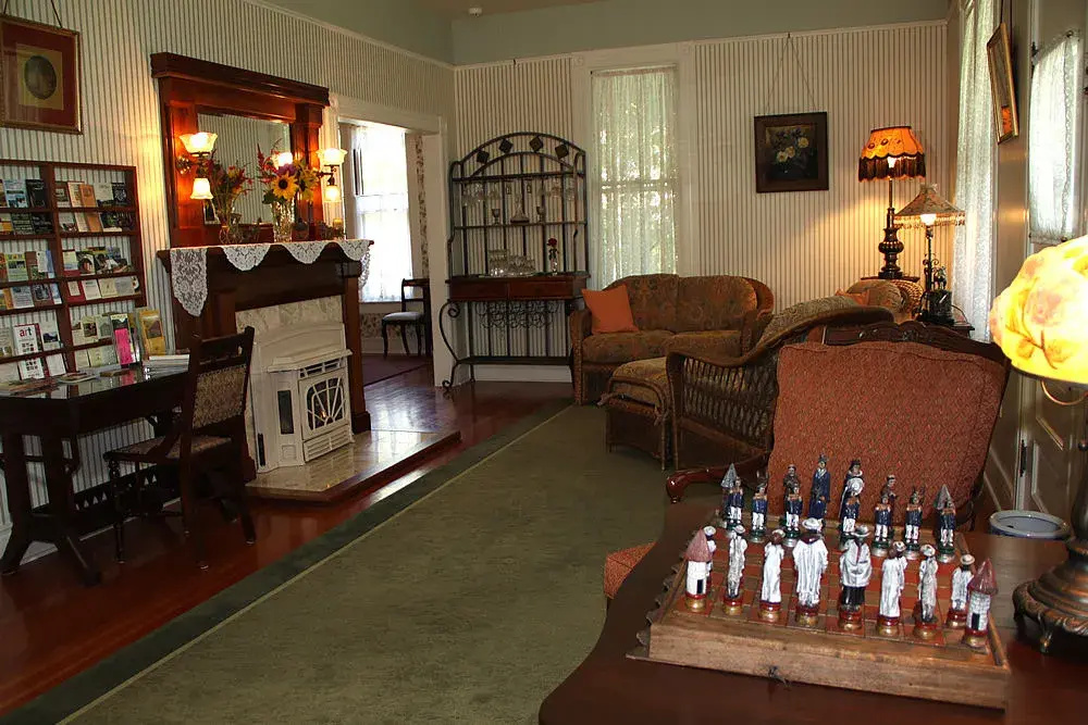 Case Ranch Inn