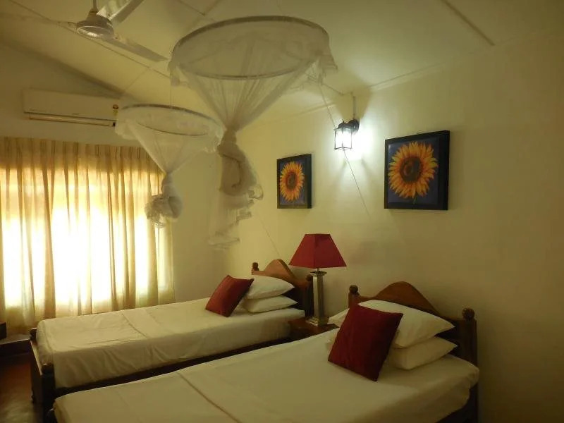 Jesmin Villa - Habarana
