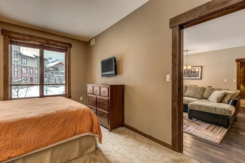 Trailhead Lodge by RedAwning