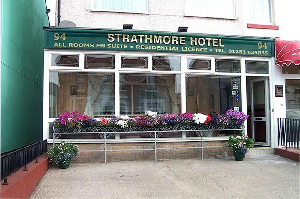 Strathmore Hotel