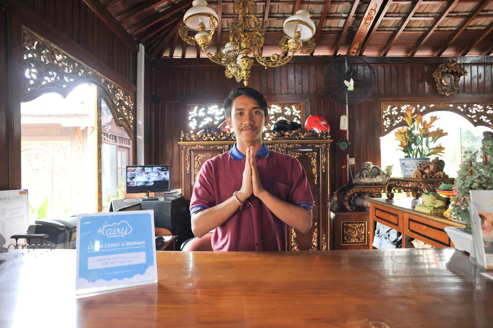Airy Legian Dewi Sri 88 Kuta Bali