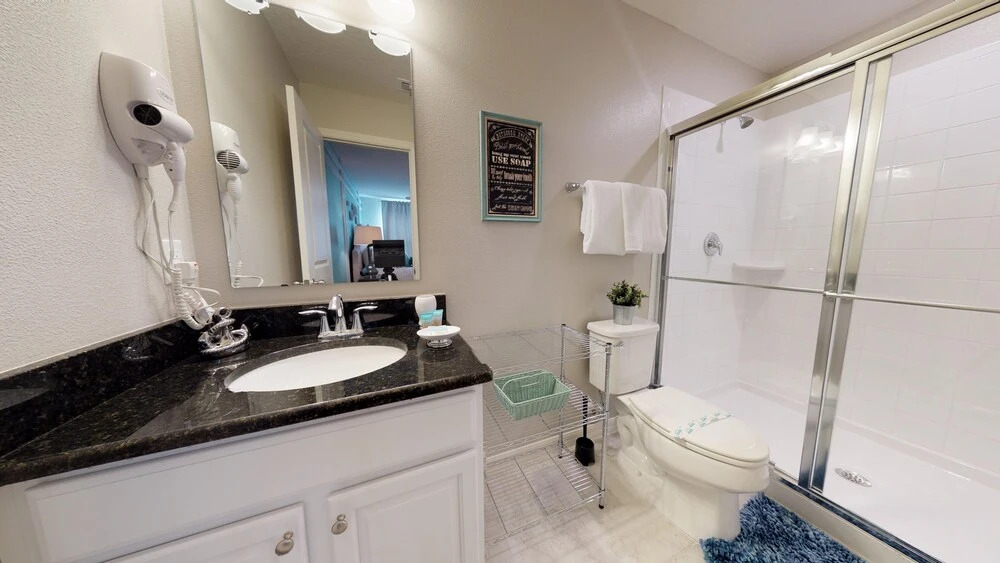 Compass Bay Kwa132