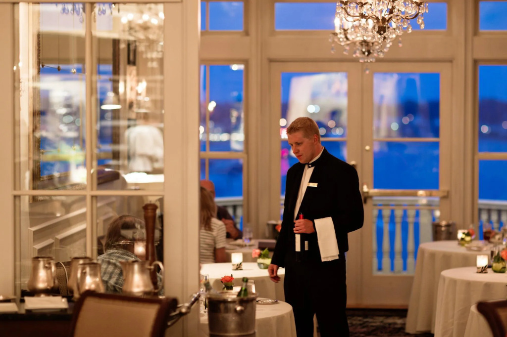 The Chanler at Cliff Walk