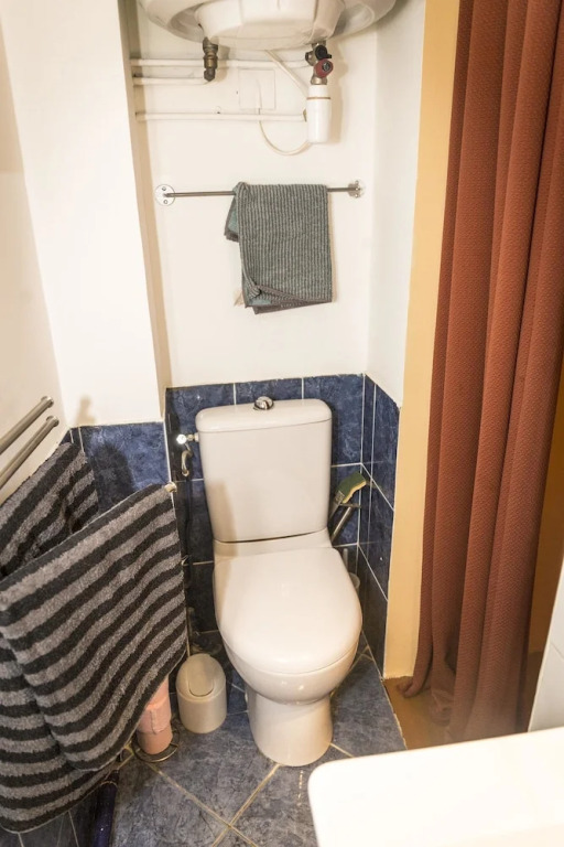 Studio in Paris, With Wonderful City View and Wifi