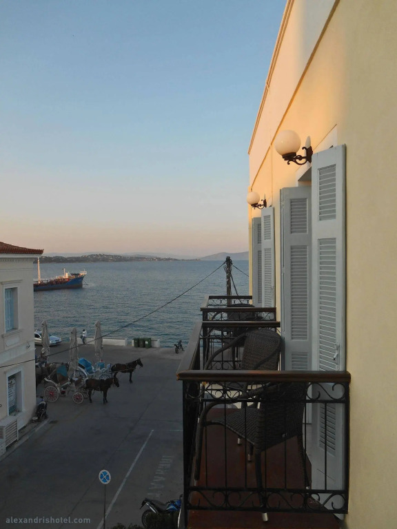 Alexandris Hotel