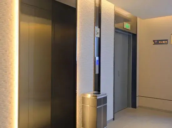 Homeinn Business Hotel (Haian Senior School Xirun CityMall)