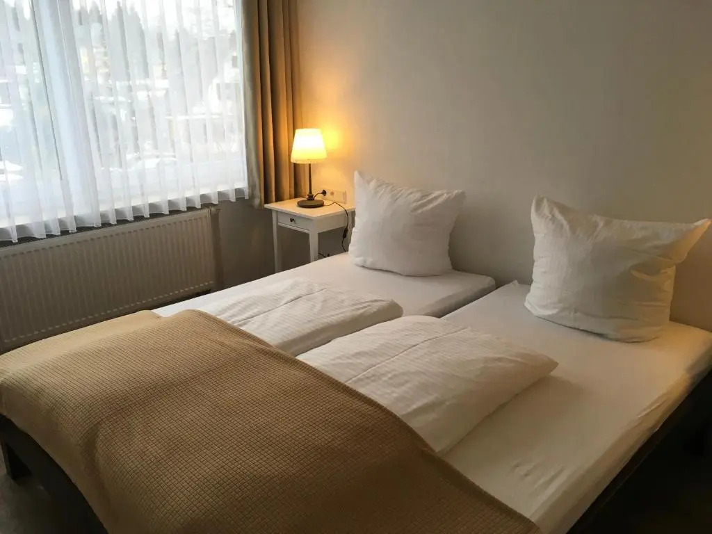 Hotel-Pension zum Paradies
