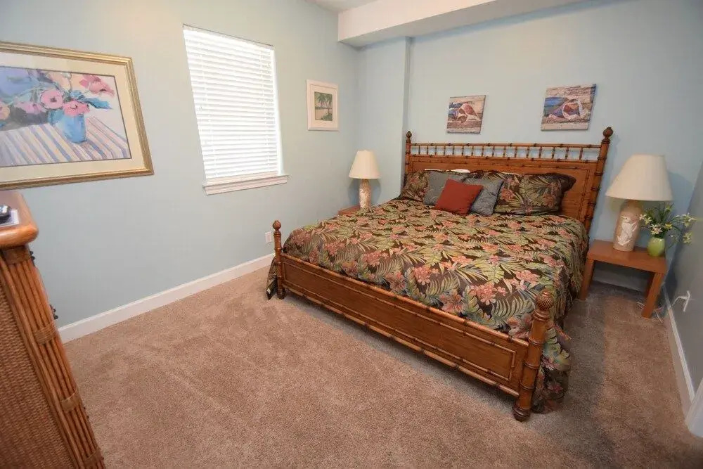 Regency Isle 704 by RedAwning