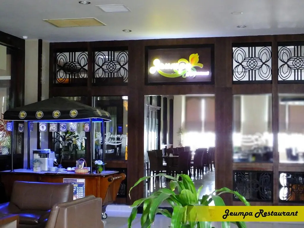 Grand Kanaya Hotel