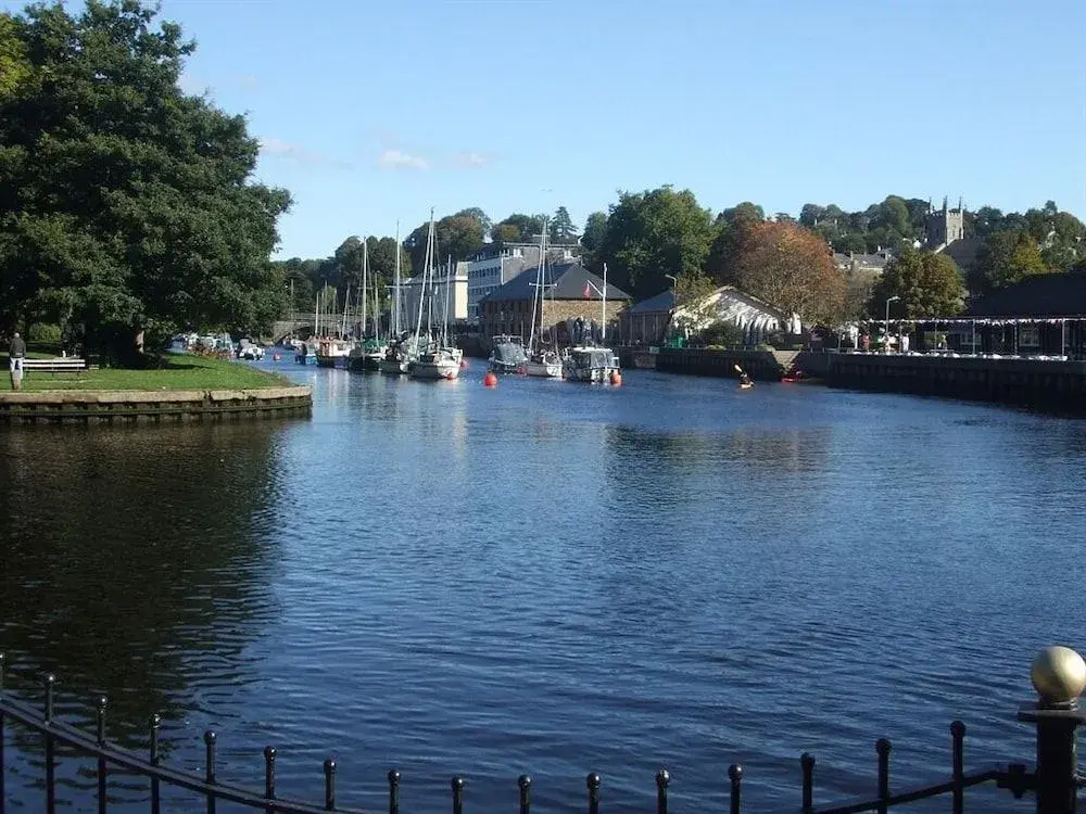 Steam Packet Inn