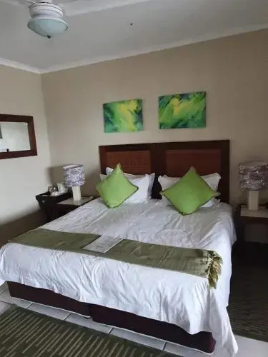 Ingwe Manor Guesthouse