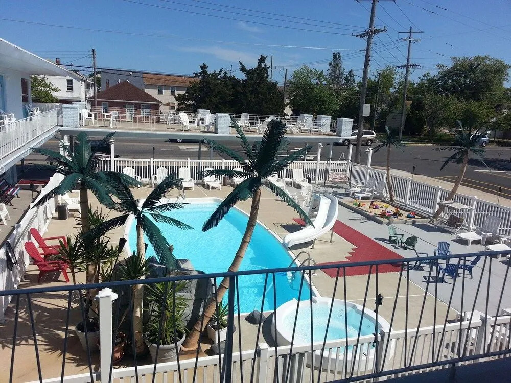 Sandbox Motel