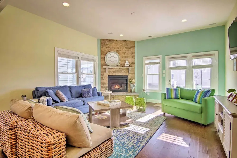3 Mi to Fenwick Island Beach: Luxe Bungalow