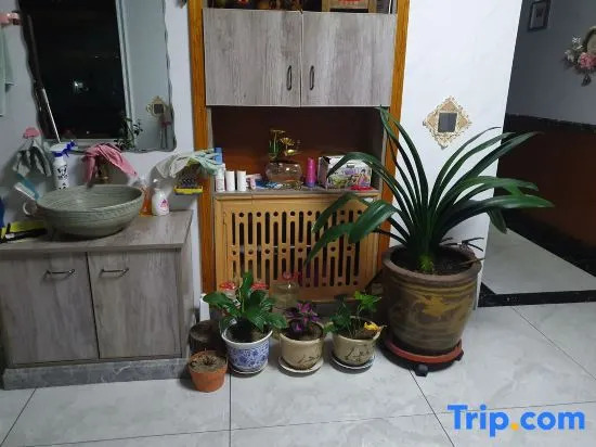 Yunfeng Express Hotel