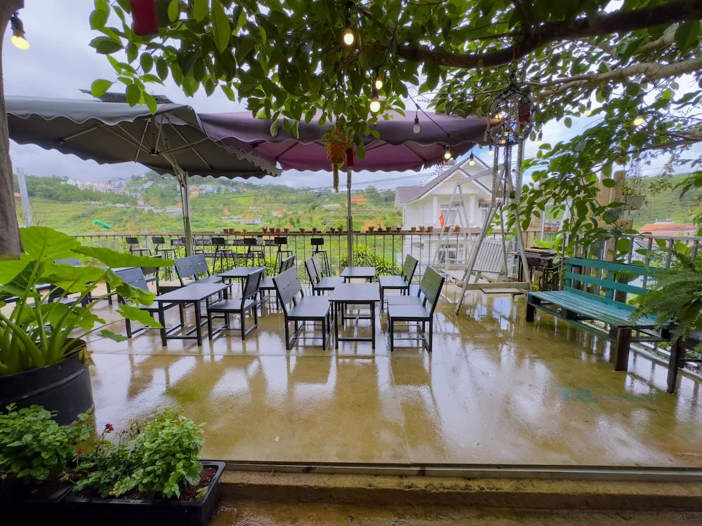 Gio Homestay