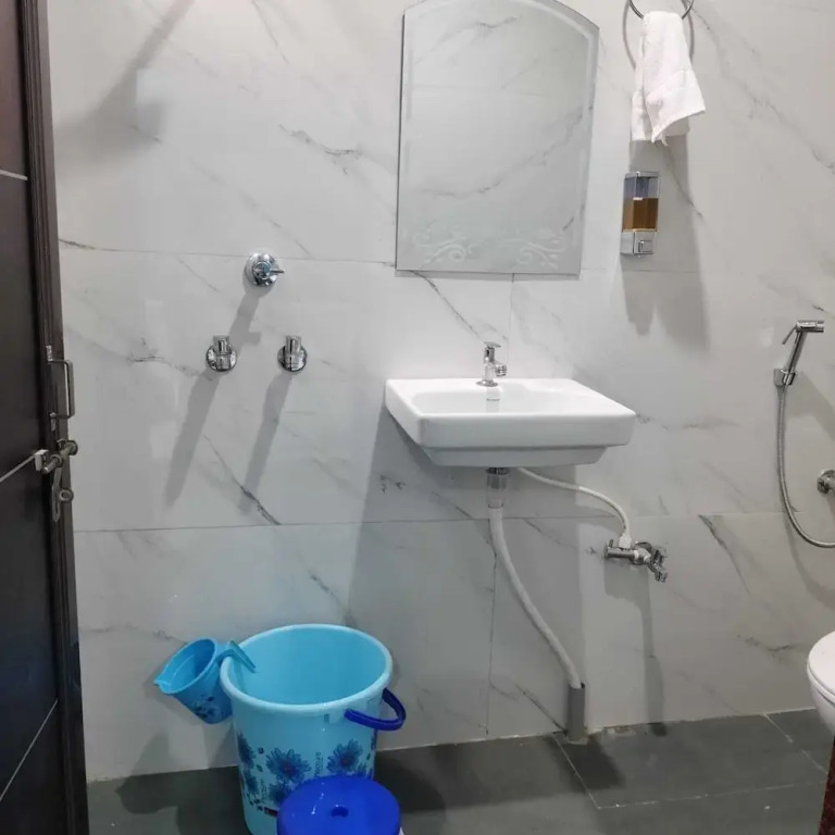 Viraj Homestay